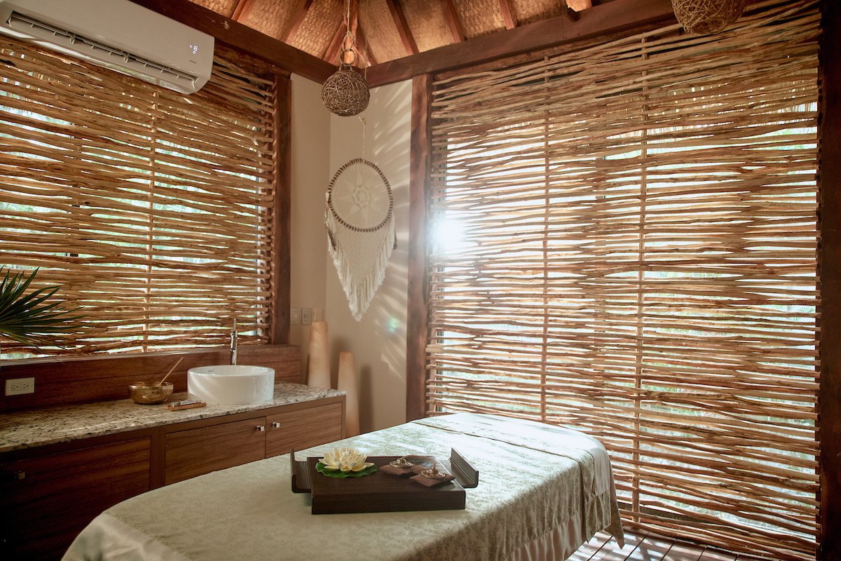 All rights (954)540 0989