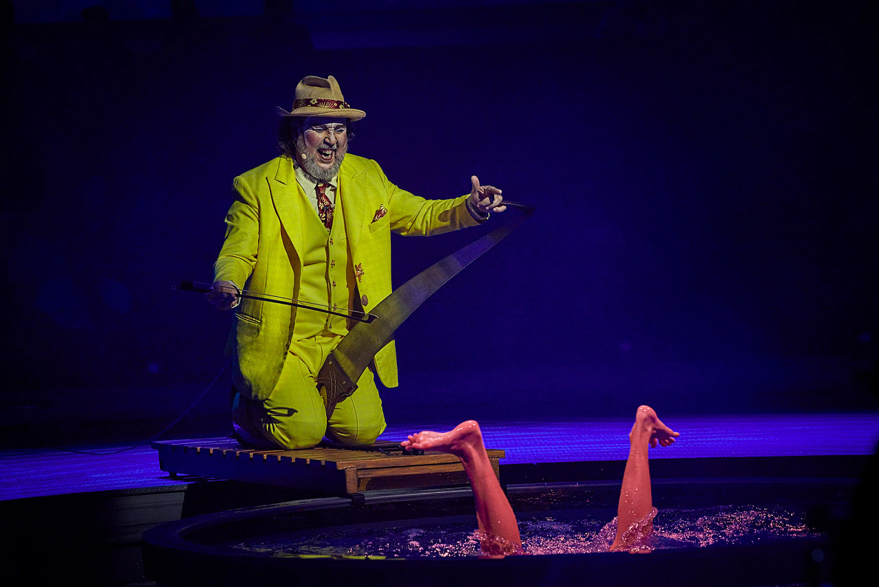 2025_Cique du Soleil_LUDÕ_Artistic Swimming_Credit_Marc Montplaisir_1